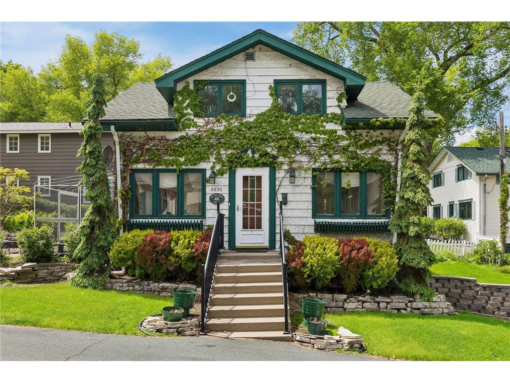 2830 Center Road Woodland MN 55391 - Lake Minnetonka 7089168 image1