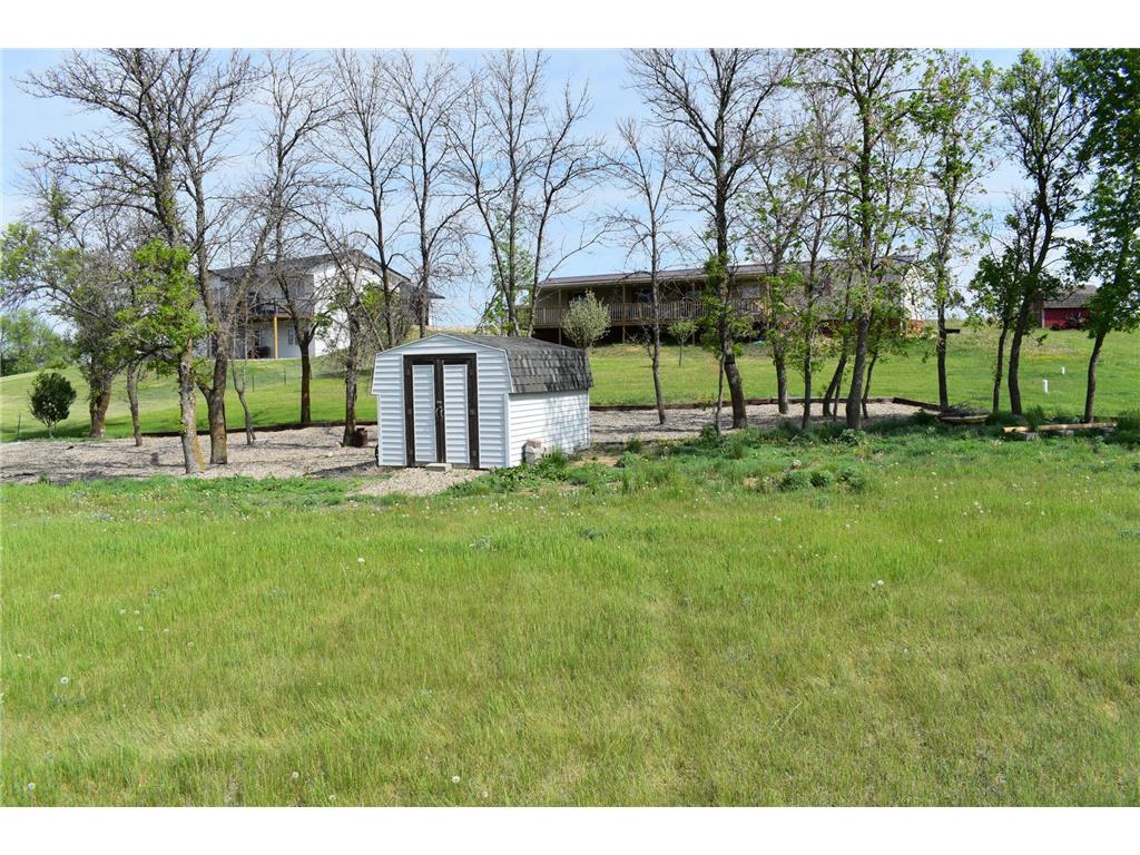 2830 G St Harvey ND 58341 7081680 image19