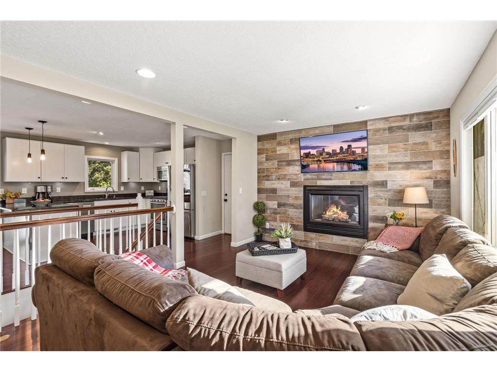 2830 Noel Drive Little Canada MN 55117 6781787 image1