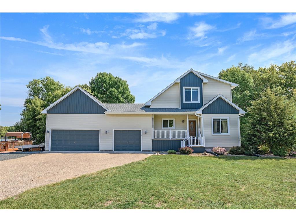 28307 Lakeside Lane, Lindstrom, MN, 55045 MLS 6512766 Edina Realty