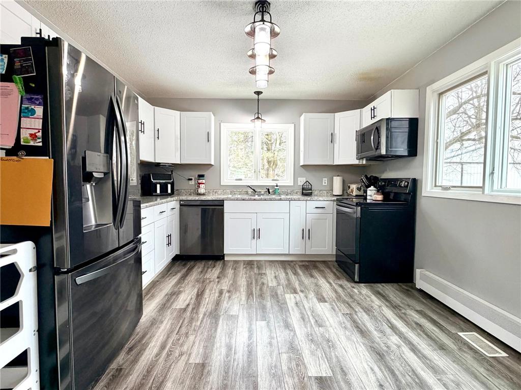 28308 Oliver Avenue Worthington MN 56187 7011844 image23