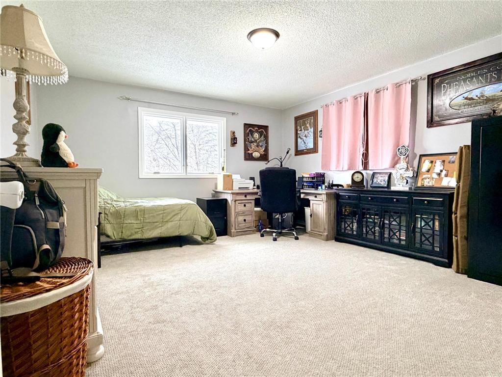 28308 Oliver Avenue Worthington MN 56187 7011844 image31