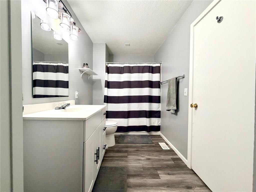 28308 Oliver Avenue Worthington MN 56187 7011844 image32