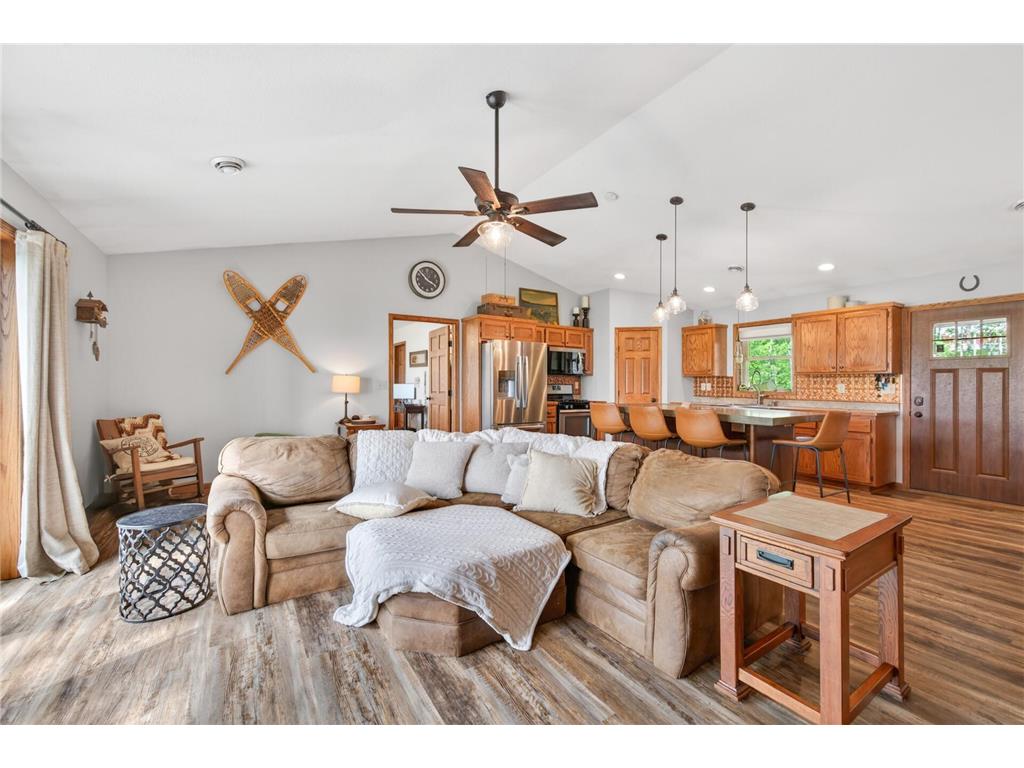 28310 Lakewood Drive NW Bradford Twp MN 55040 - Long Lake 7089155 image13