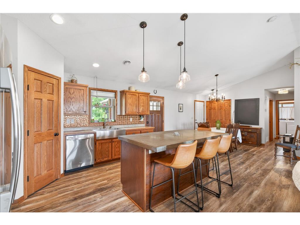 28310 Lakewood Drive NW Bradford Twp MN 55040 - Long Lake 7089155 image16