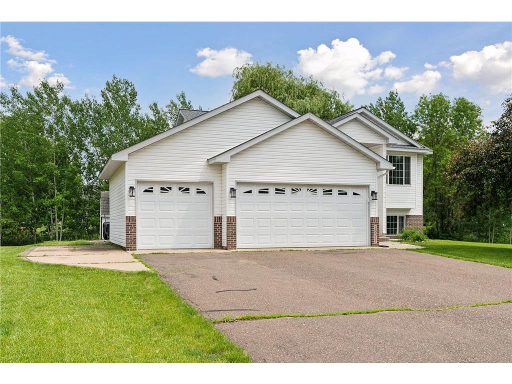 28311 Lakeside Way Lindstrom MN 55045 6548387 image1