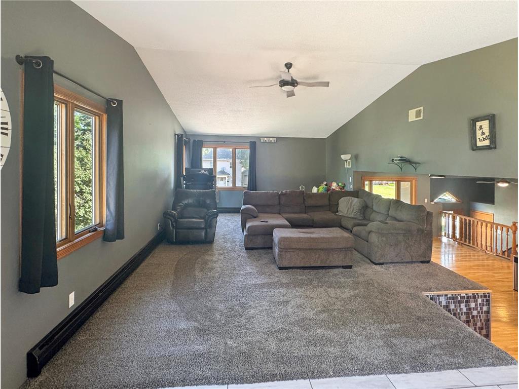 2832 Mill Street Slayton MN 56172 7097697 image4