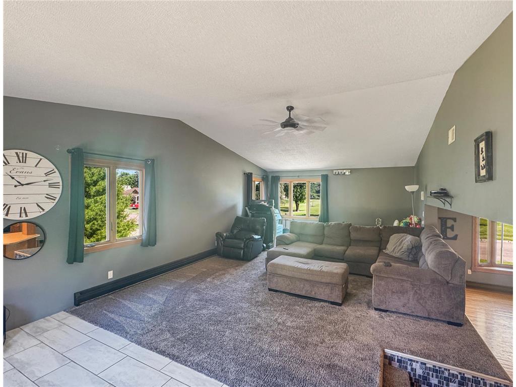 2832 Mill Street Slayton MN 56172 7097697 image6