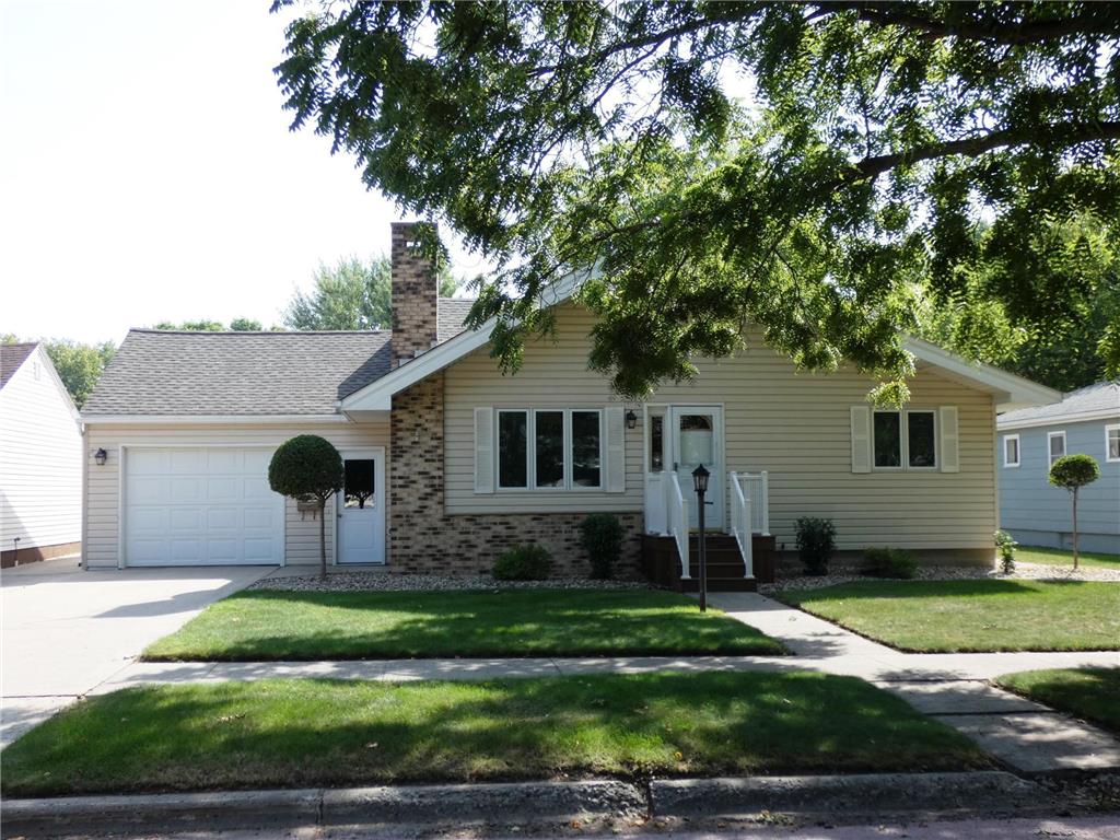 2833 Oak Avenue Slayton MN 56172 6422877 image1