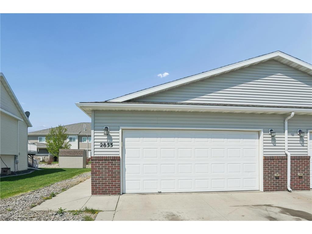 2833 Umber Court S Fargo ND 58104 7083478 image1