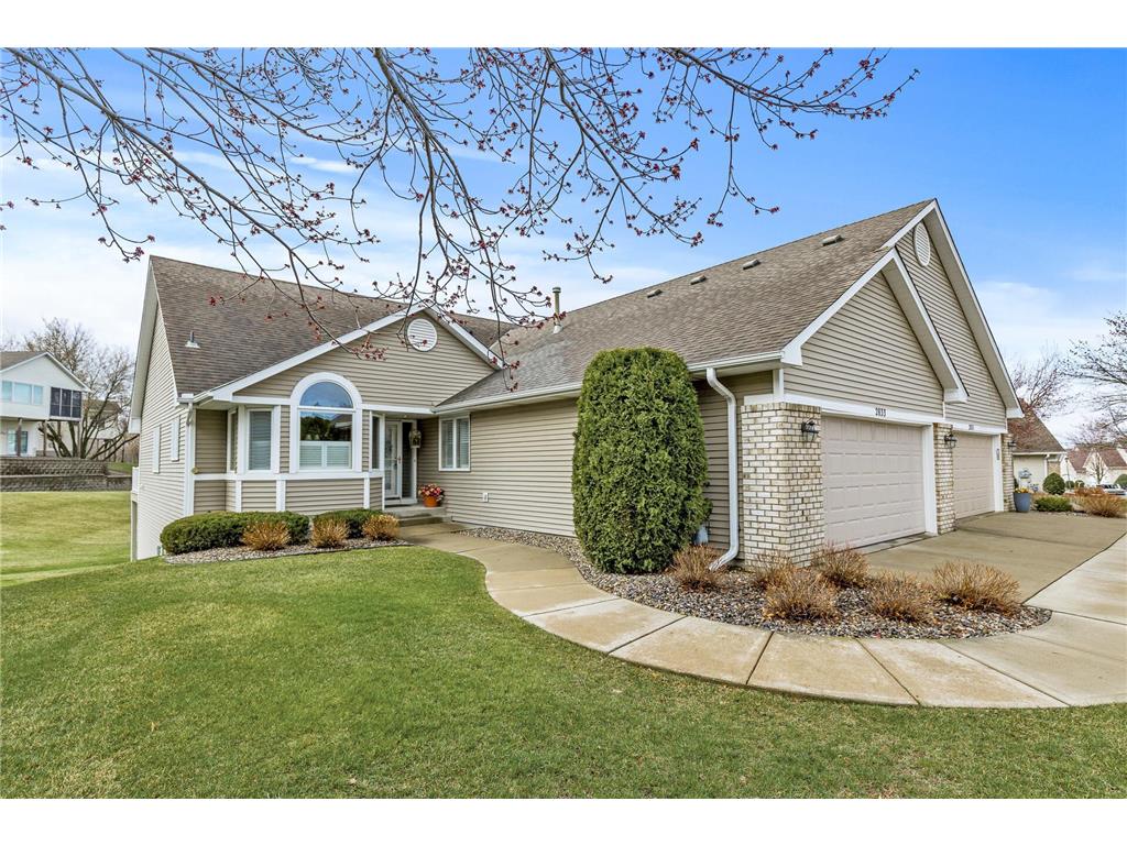 2833 Wilds Lane NW Prior Lake MN 55372 6690858 image1
