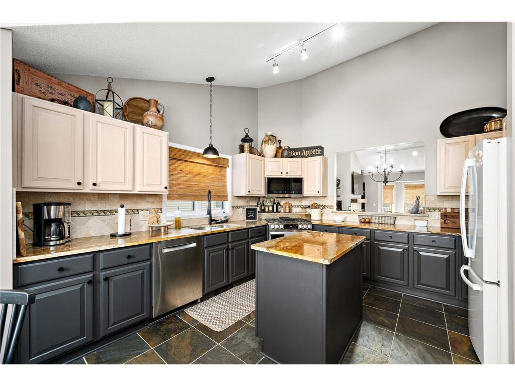 2833 Wilds Lane NW Prior Lake MN 55372 7044508 image3