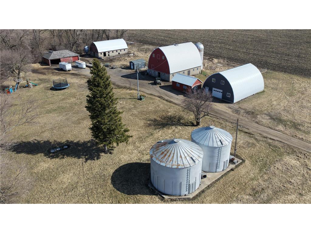 28330 890th Avenue Danube MN 56230 7037957 image1