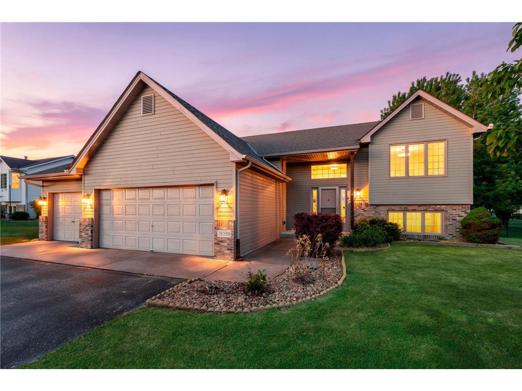28359 Lakeside Way Lindstrom MN 55045 7065506 image1