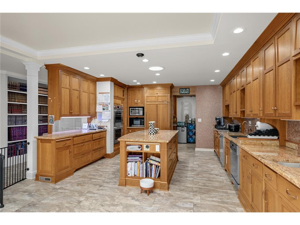 2837 Glenhurst Avenue Saint Louis Park MN 55416 7068913 image9