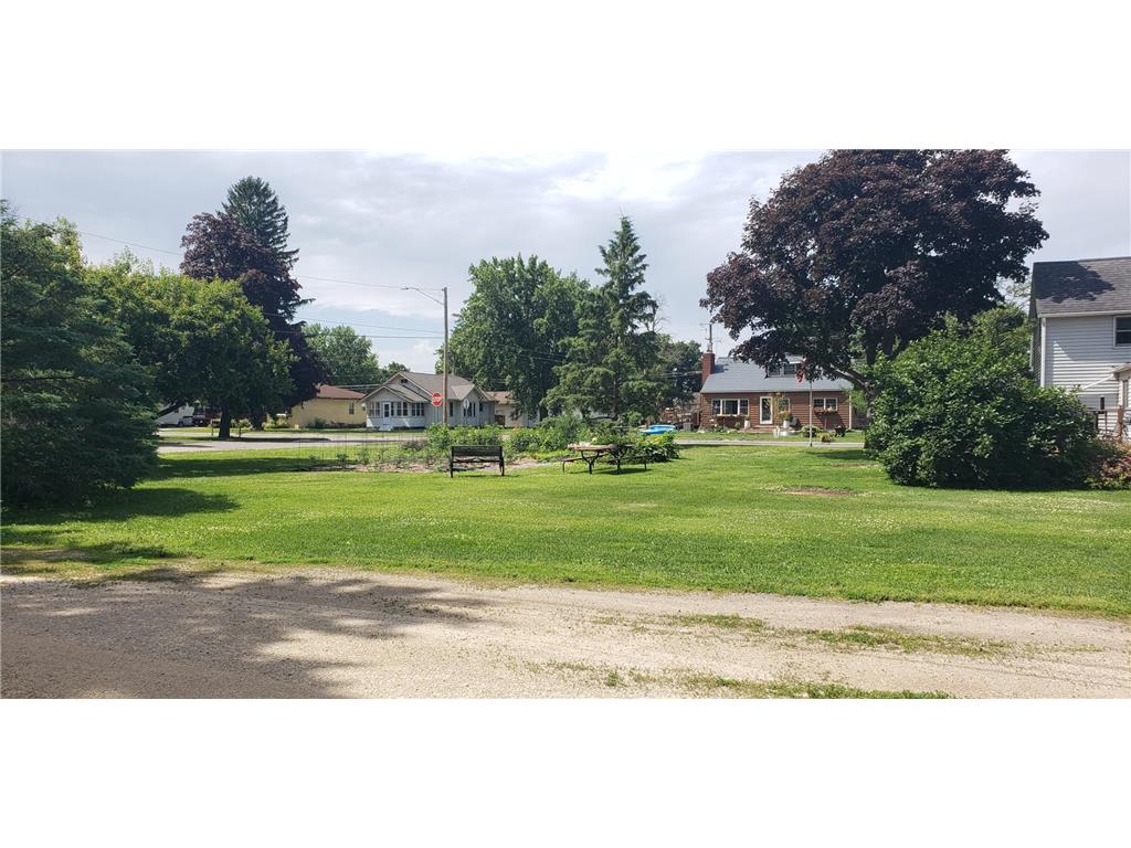 284 Elm Street S Prescott WI 54021 6748608 image6