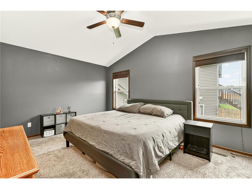284 Highlands Avenue Zumbrota MN 55992 7084549 image15