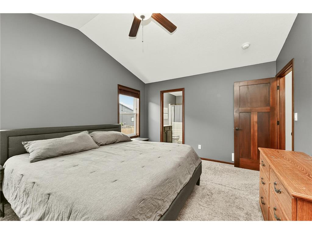 284 Highlands Avenue Zumbrota MN 55992 7084549 image16
