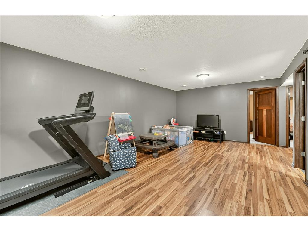 284 Highlands Avenue Zumbrota MN 55992 7084549 image21