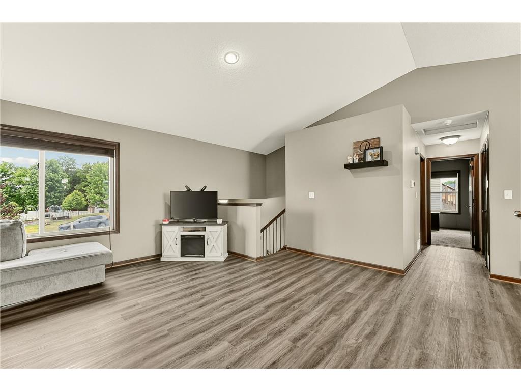 284 Highlands Avenue Zumbrota MN 55992 7084549 image7