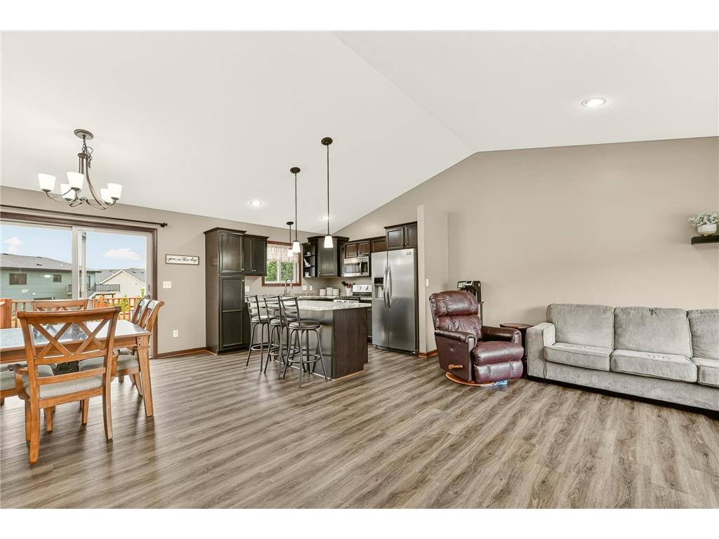 284 Highlands Avenue Zumbrota MN 55992 7084549 image9