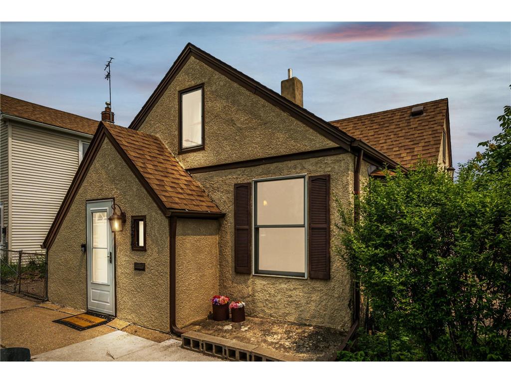 284 Nugent Street Saint Paul MN 55102 6349560 image1