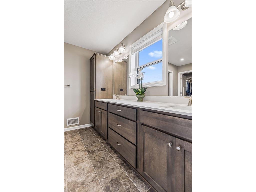 284 Primrose Path N Bayport MN 55003 7080990 image36