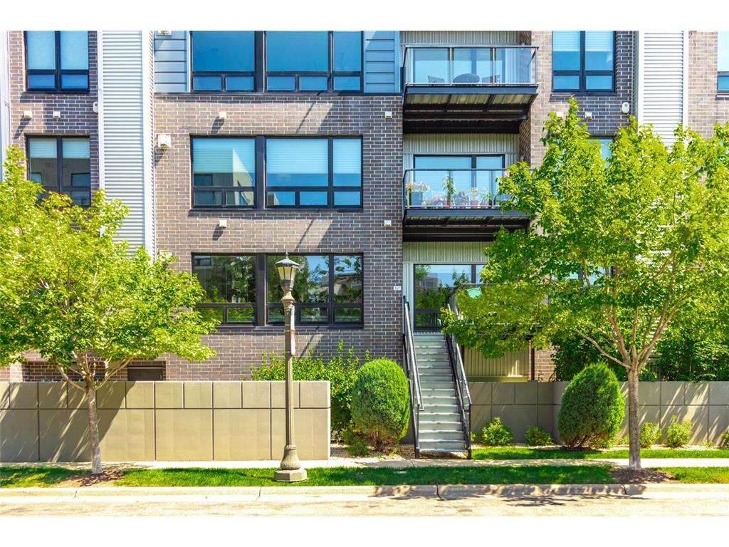 284 Spring Street 107, Saint Paul, MN, 55102 MLS 6242870 Edina Realty