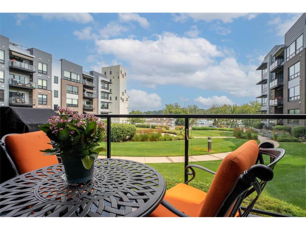 284 Spring Street #110 Saint Paul MN 55102 - Mississippi 6556692 image1