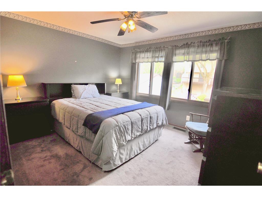 284 W Eagle Lake Drive Maple Grove MN 55369 7068302 image7