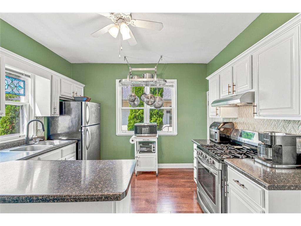 284 Winona Street E Saint Paul MN 55107 7113016 image11