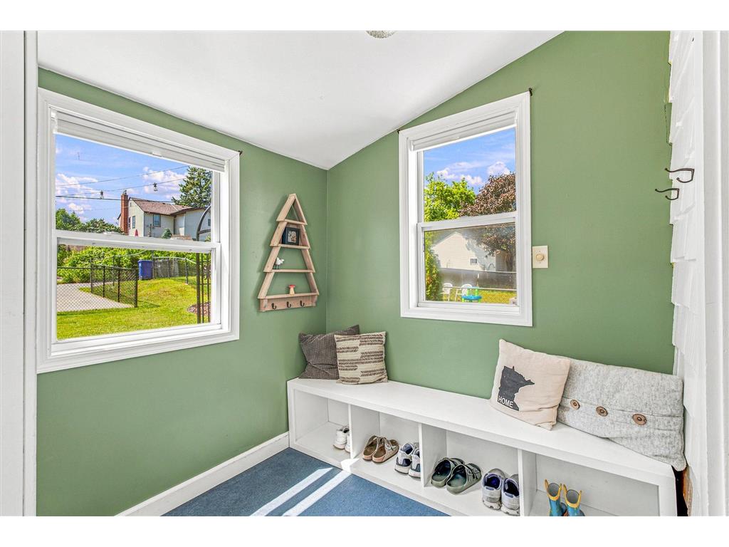 284 Winona Street E Saint Paul MN 55107 7113016 image18