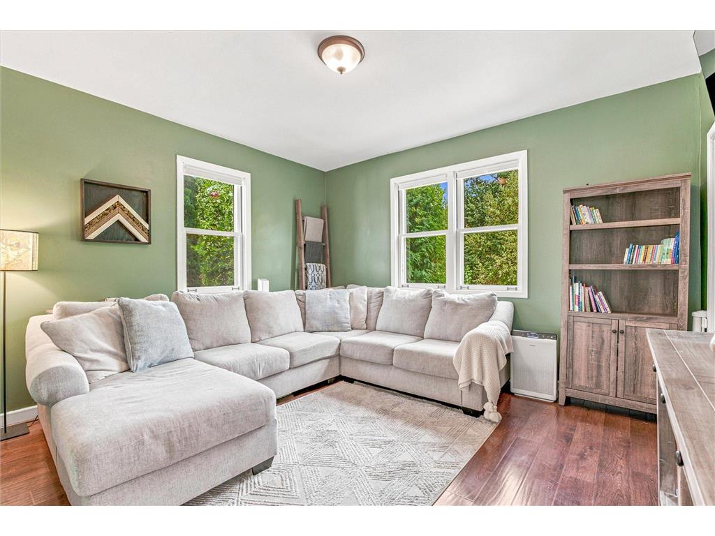 284 Winona Street E Saint Paul MN 55107 7113016 image3