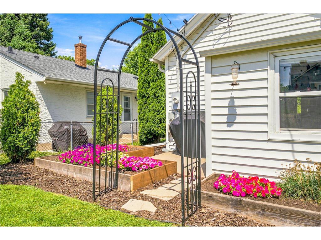 284 Winona Street E Saint Paul MN 55107 7113016 image31