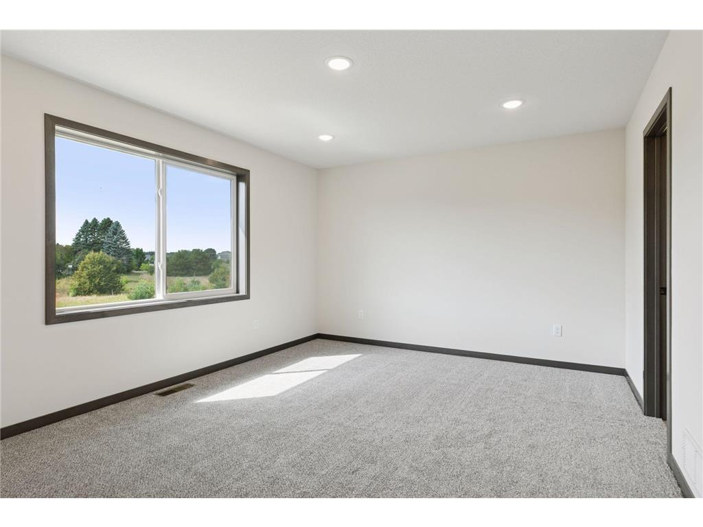 2840 219th Avenue NE East Bethel MN 55011 7074340 image12