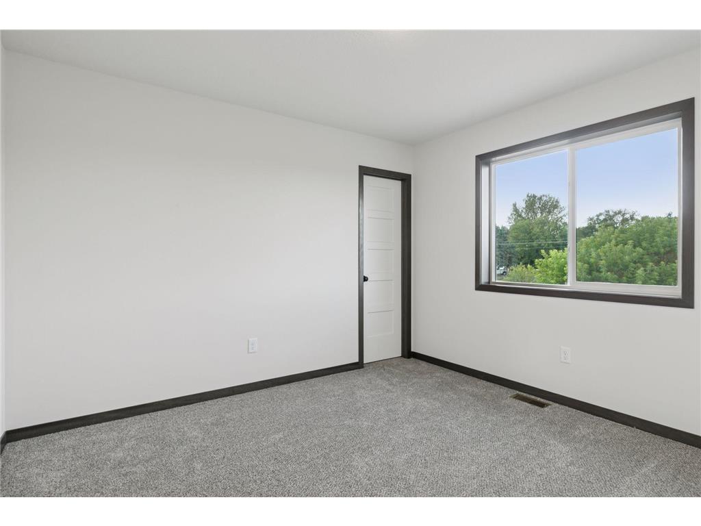 2840 219th Avenue NE East Bethel MN 55011 7074340 image19