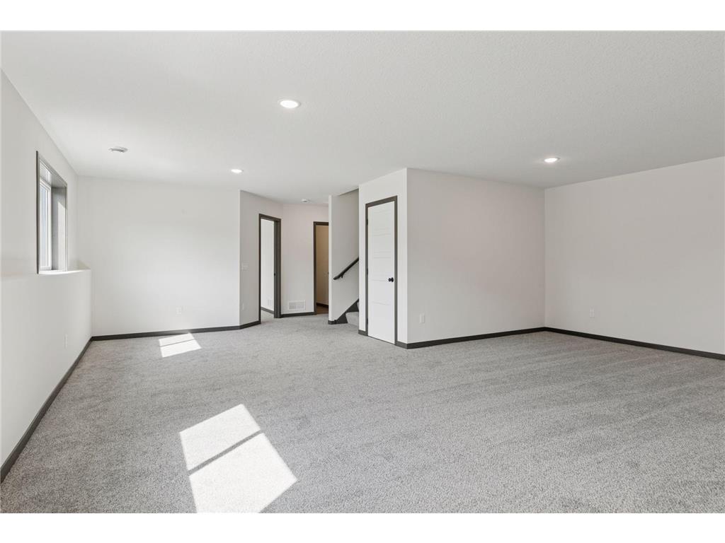 2840 219th Avenue NE East Bethel MN 55011 7074340 image22
