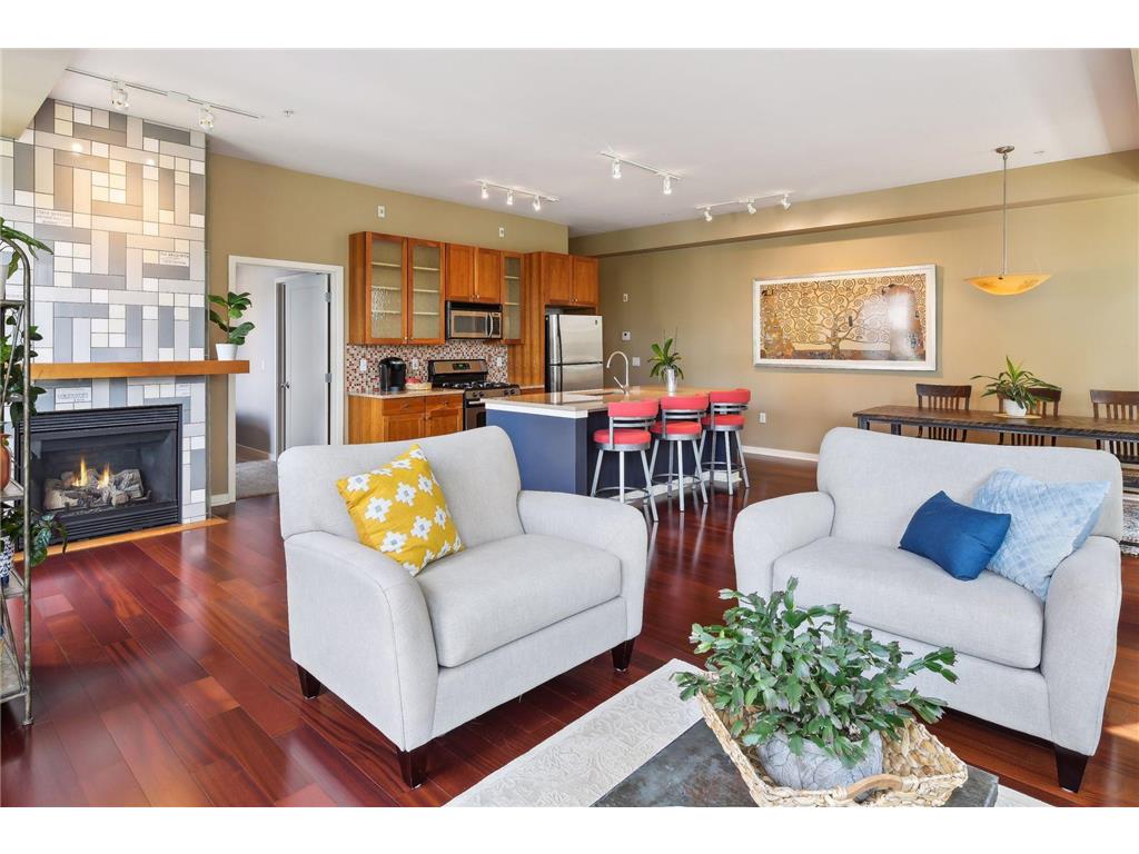 2840 Bryant Avenue S #E210 Minneapolis MN 55408 6413813 image1