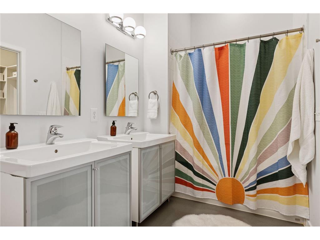 2840 Bryant Avenue S #E303 Minneapolis MN 55408 6823686 image26