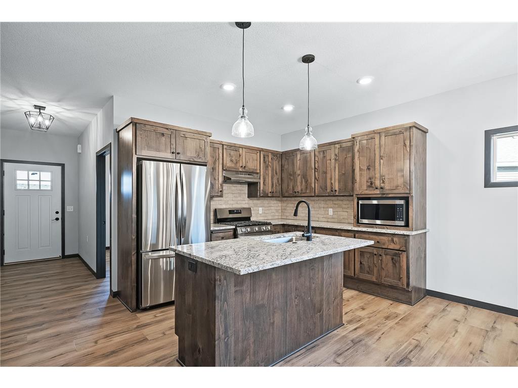 2840 Eastview Court Anoka MN 55303 6260873 image1