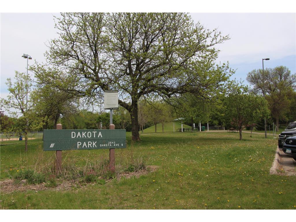 2841 Blackstone Avenue Saint Louis Park MN 55416 7075031 image23