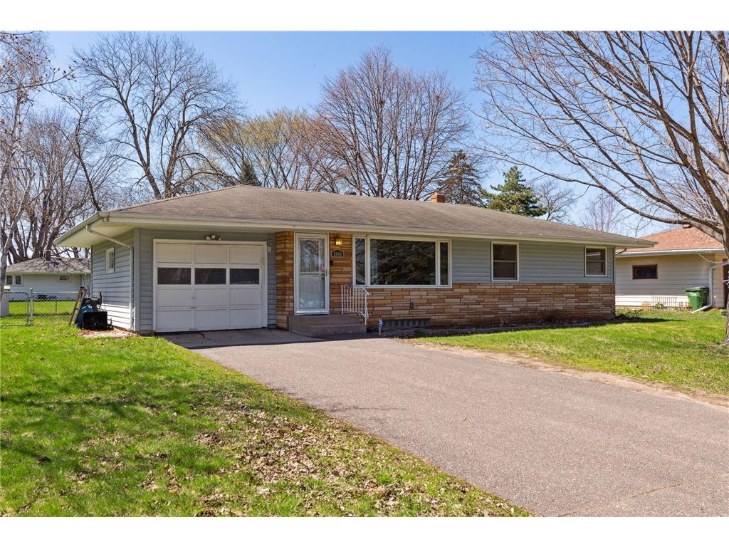 2841 Farrington Street Roseville MN 55113 6363022 image1
