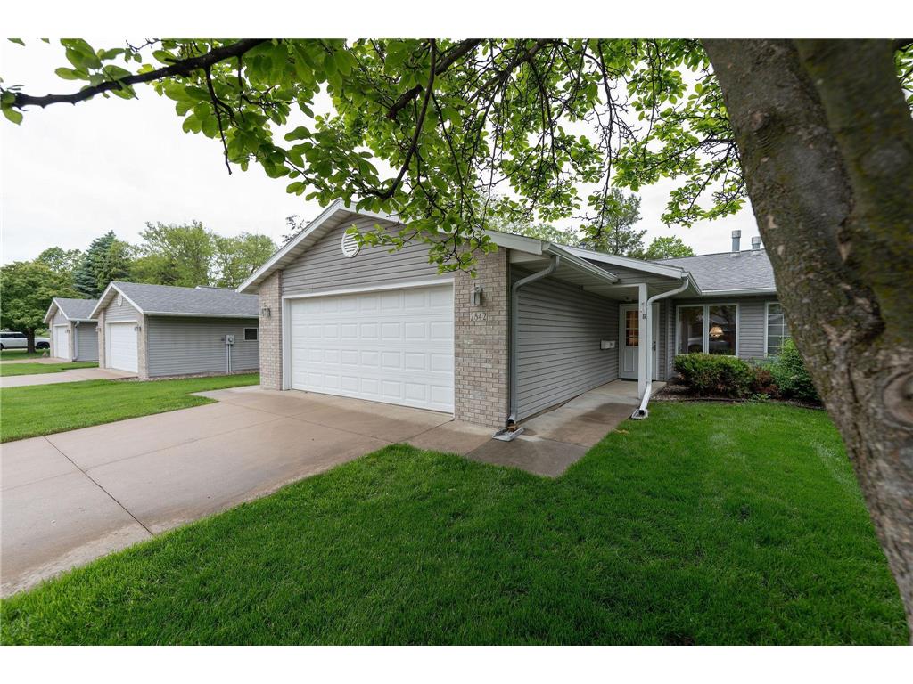 2842 19th Avenue NW Rochester MN 55901 6820683 image1
