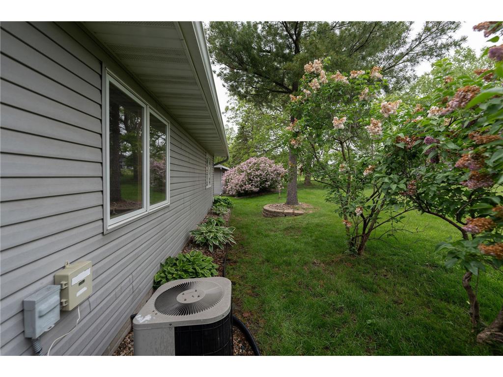 2842 19th Avenue NW Rochester MN 55901 6820683 image36