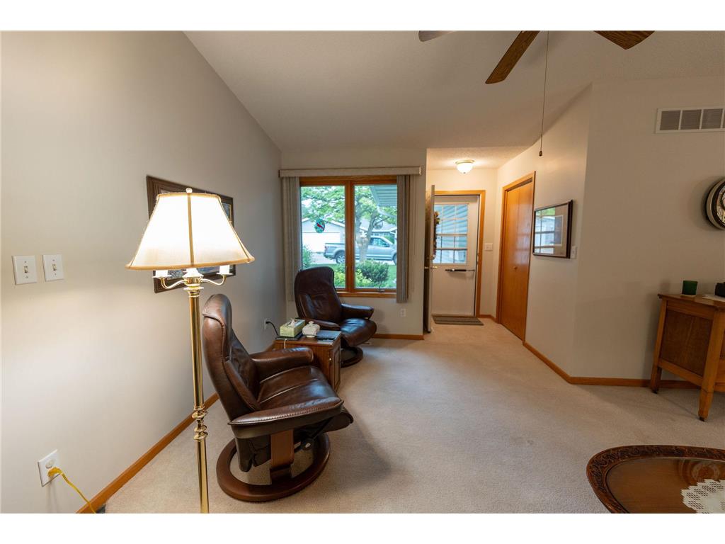 2842 19th Avenue NW Rochester MN 55901 6820683 image4