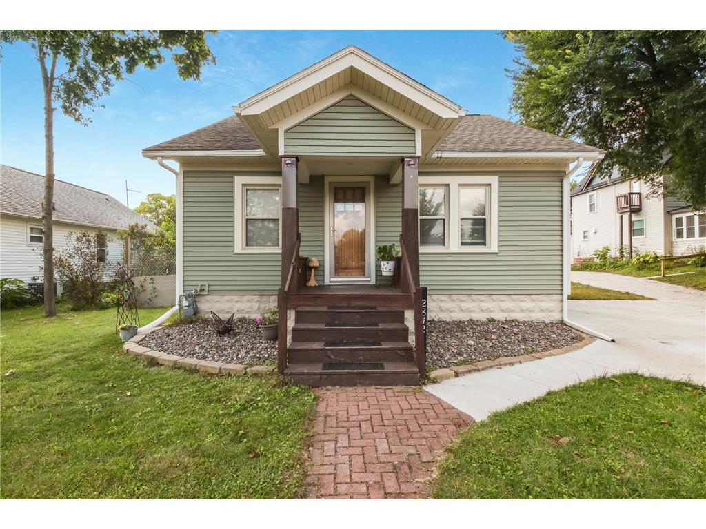 2842 4th Street Eau Claire WI 54703 6788886 image1