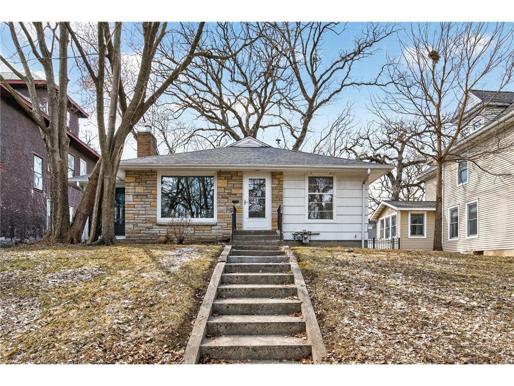 2842 Irving Avenue S Minneapolis MN 55408 7056975 image1
