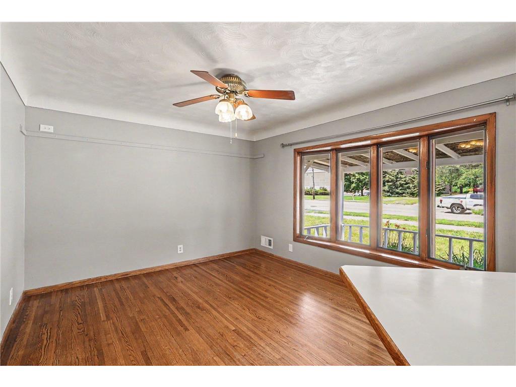 2842 Lexington Avenue S Eagan MN 55121 7111762 image4
