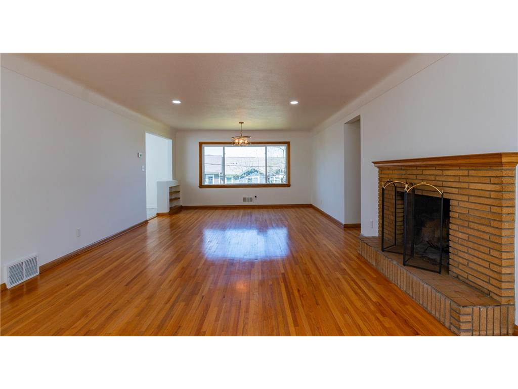2843 Churchill Street Roseville MN 55113 7074538 image10
