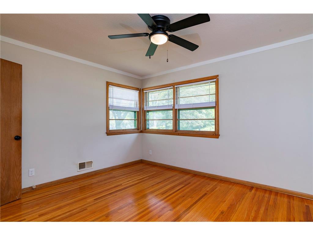 2843 Churchill Street Roseville MN 55113 7074538 image18